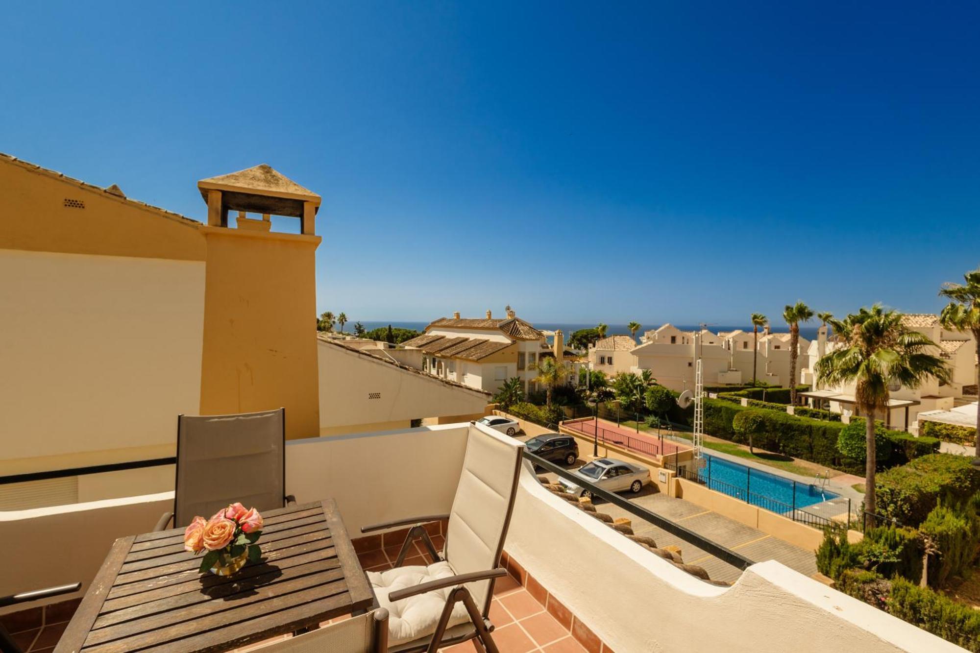 Beautiful Townhouse Walking Distance To The Beach In Costabella, Μαρμπέλλα Εξωτερικό φωτογραφία