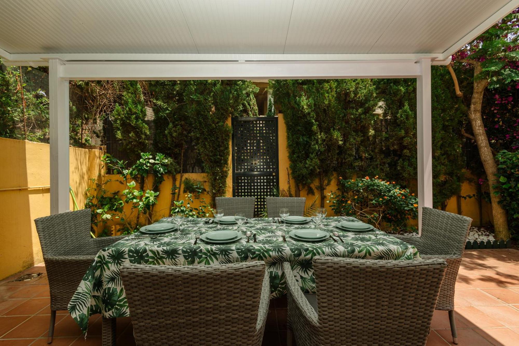 Beautiful Townhouse Walking Distance To The Beach In Costabella, Μαρμπέλλα Εξωτερικό φωτογραφία