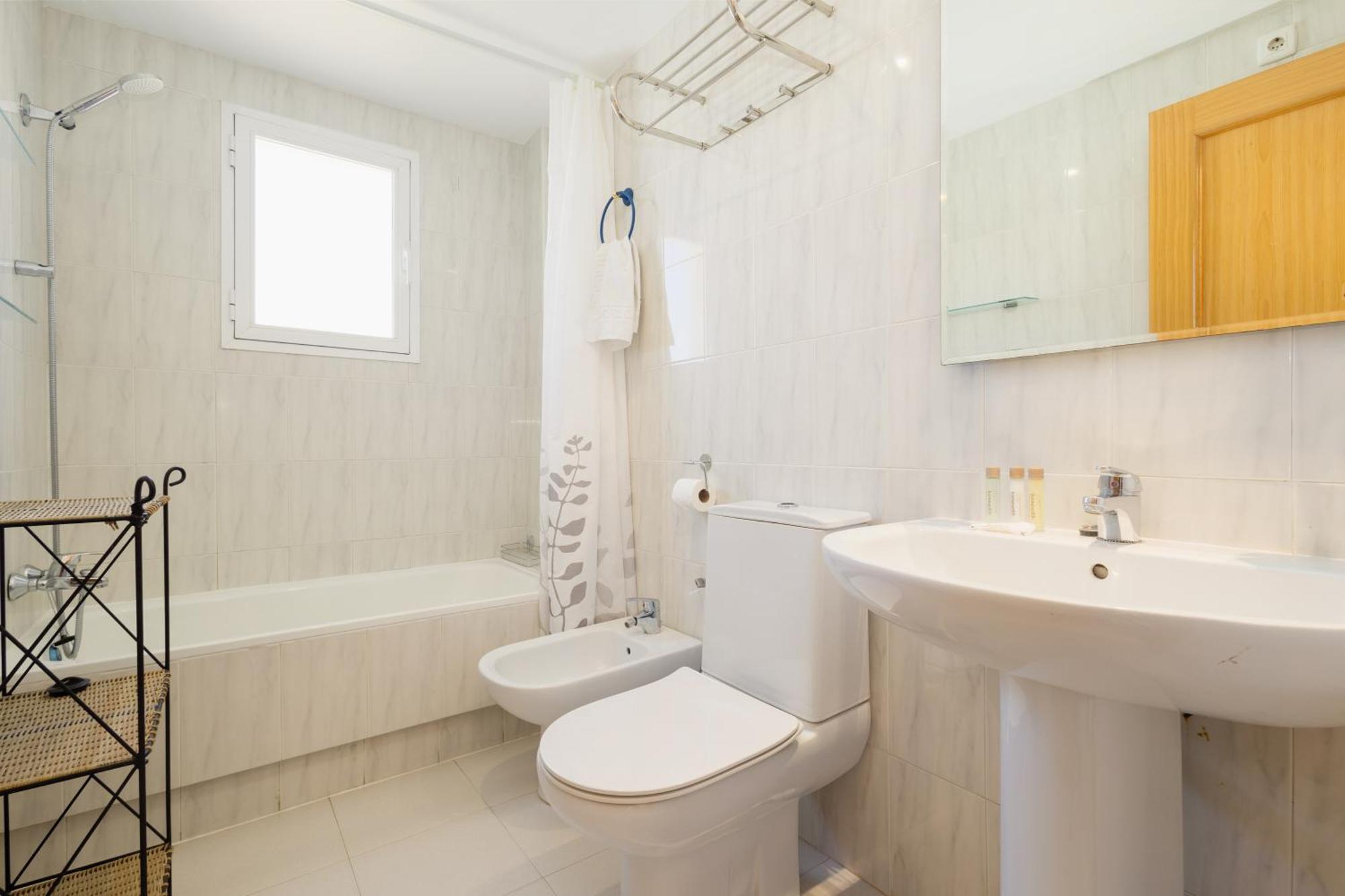 Beautiful Townhouse Walking Distance To The Beach In Costabella, Μαρμπέλλα Εξωτερικό φωτογραφία