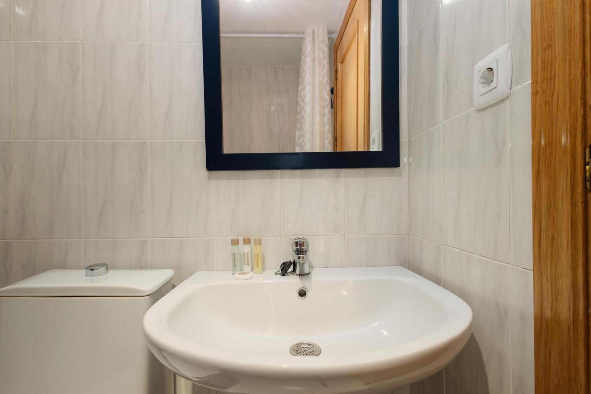 Beautiful Townhouse Walking Distance To The Beach In Costabella, Μαρμπέλλα Εξωτερικό φωτογραφία