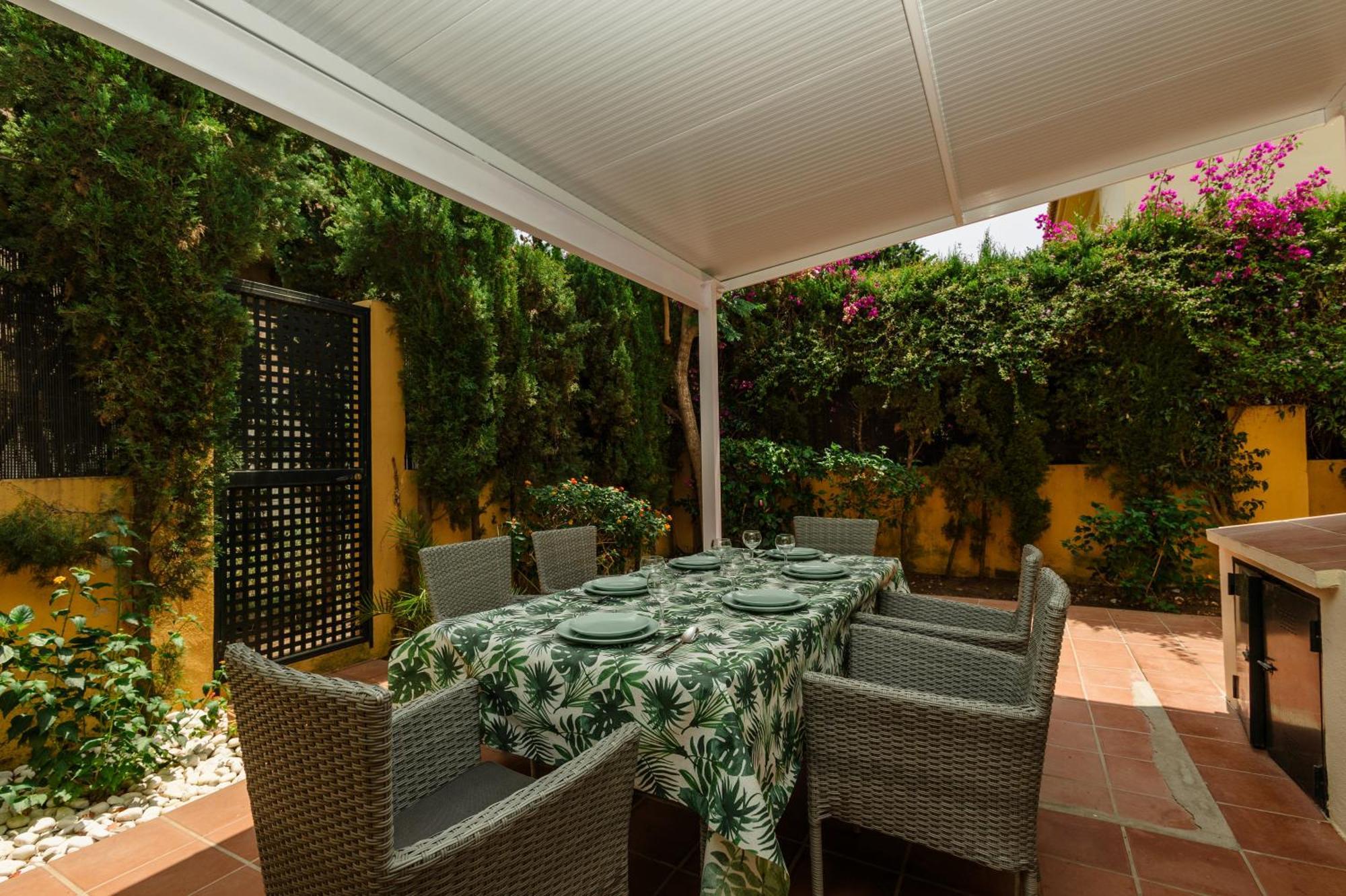 Beautiful Townhouse Walking Distance To The Beach In Costabella, Μαρμπέλλα Εξωτερικό φωτογραφία