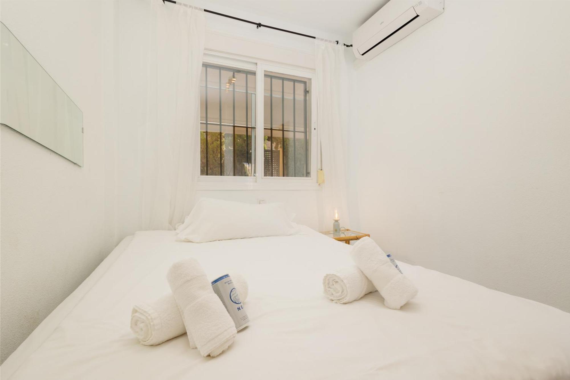 Beautiful Townhouse Walking Distance To The Beach In Costabella, Μαρμπέλλα Εξωτερικό φωτογραφία